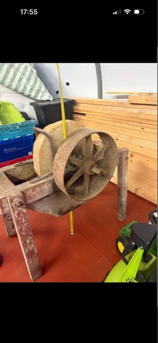 19 century stone wheel with stand and pully belt - Image 2