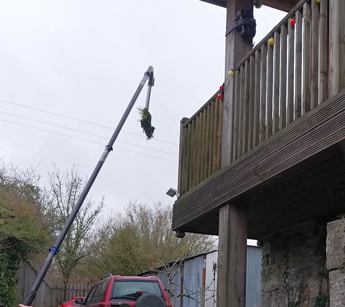 Gutter cleaning and power washing - Image 4