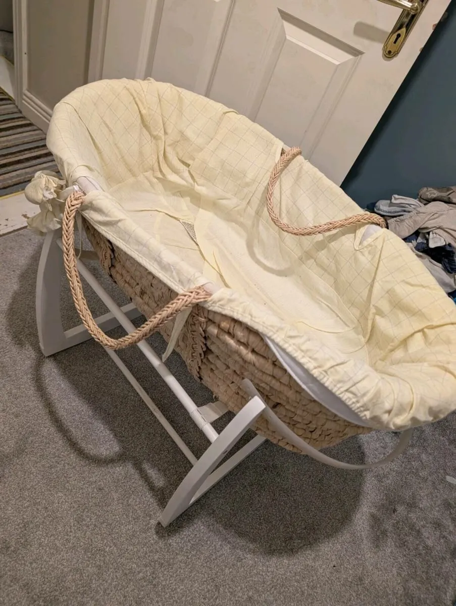 Moses Basket - Image 1