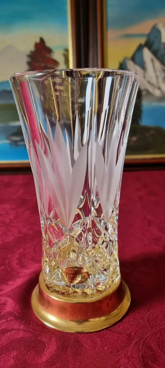 Killarney Crystal Ireland 8" Octagonal Flared Vase - Image 4