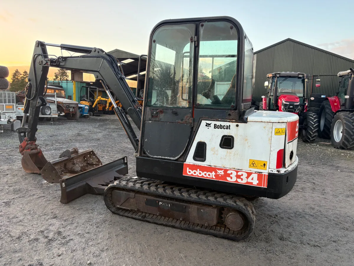 Bobcat 3.3 ton - Image 2