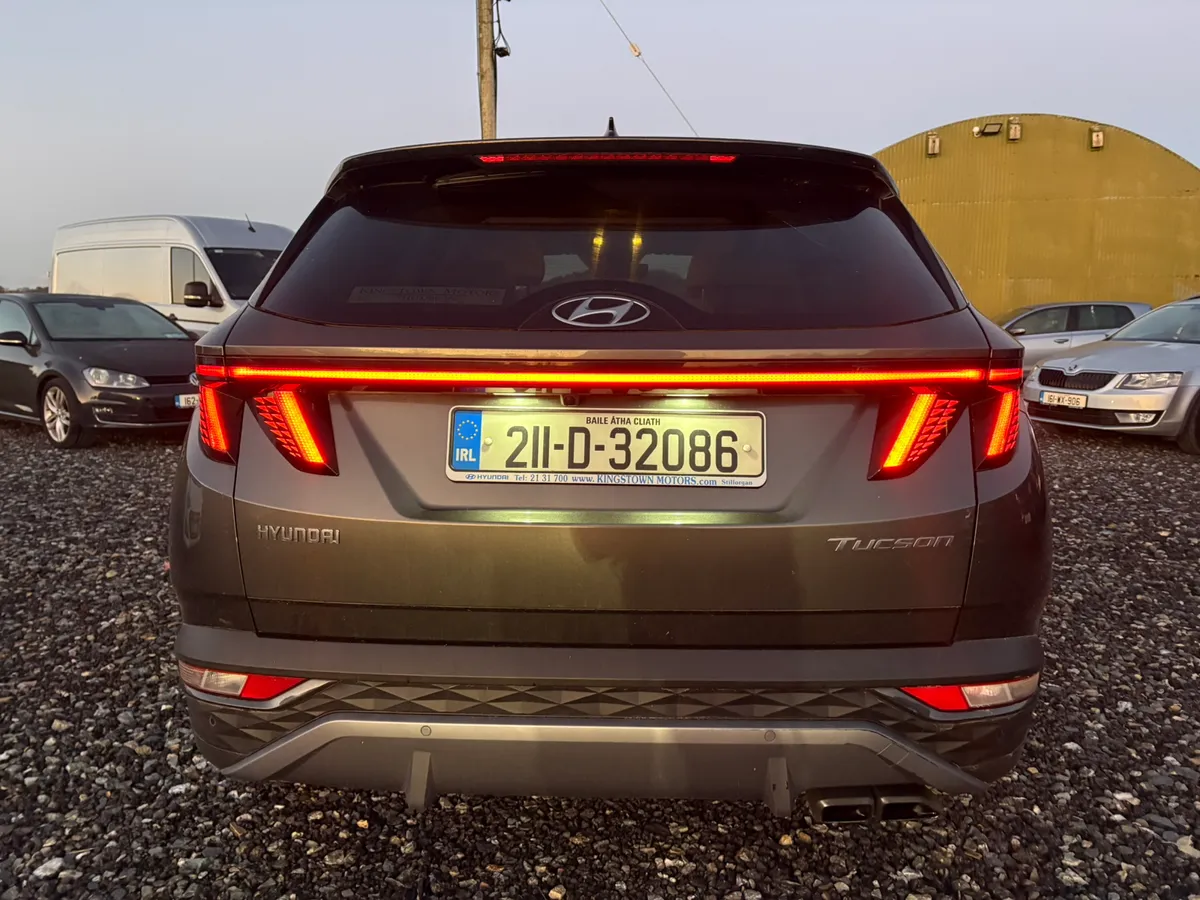2021 Hyundai Tuscon Executive Plus Only 56,500 KM - Image 4