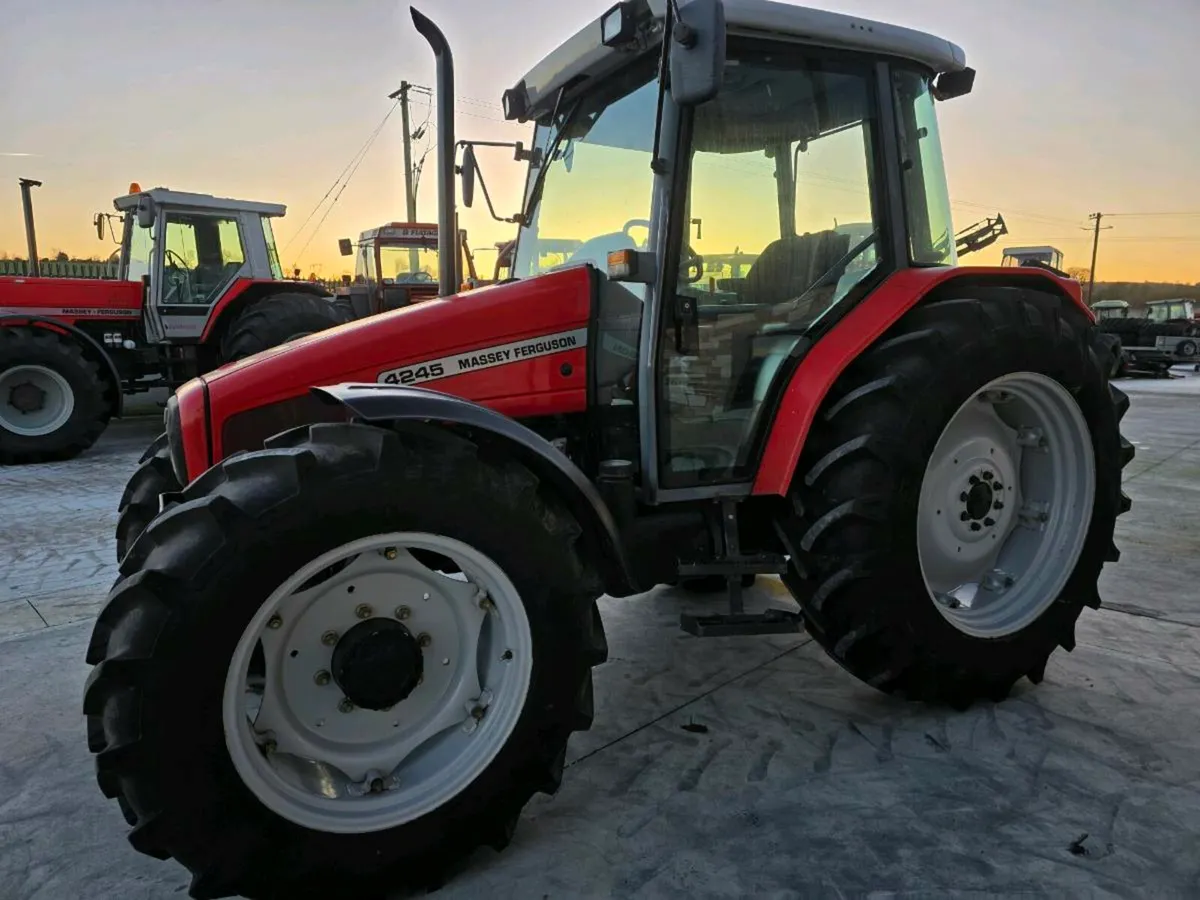 Massey Ferguson 4245 1800 hours - Image 2