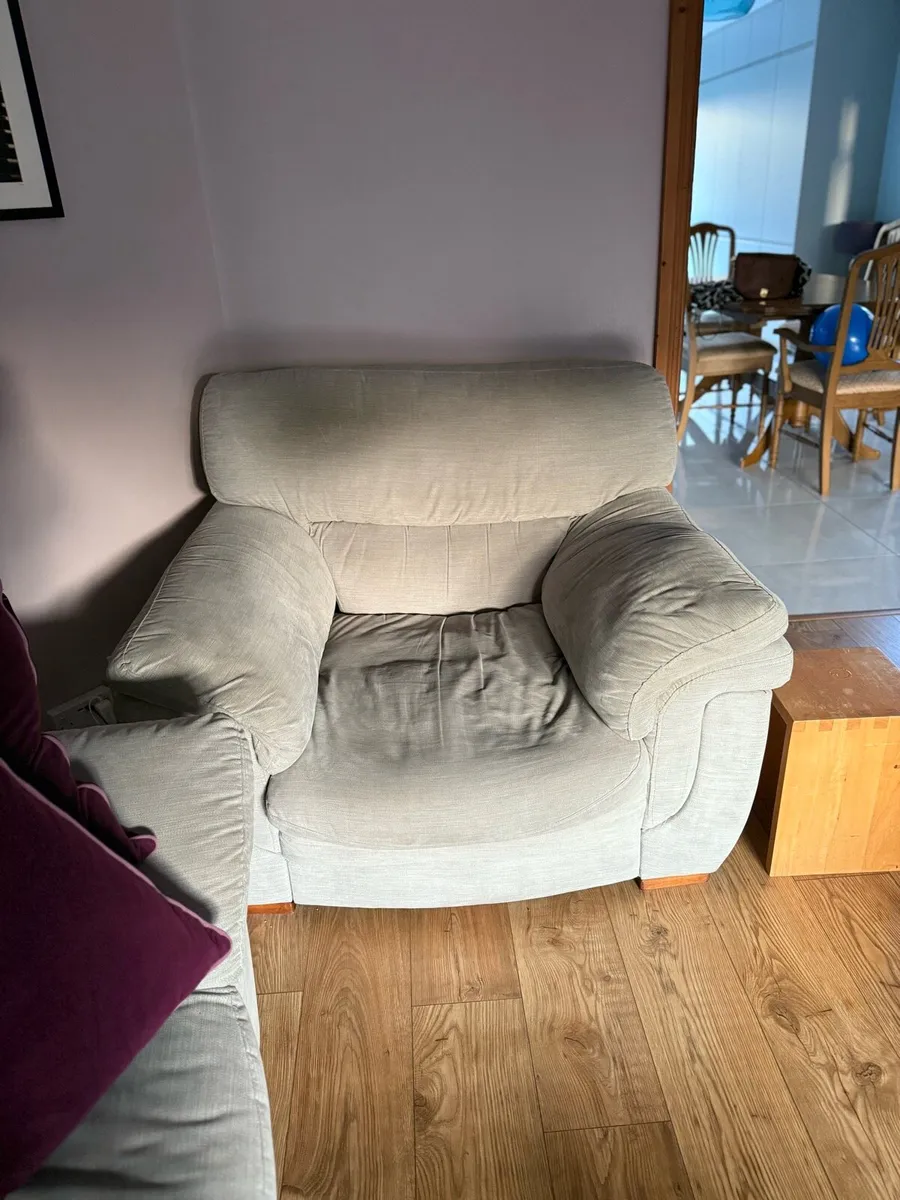 Suite of Furniture - Image 1