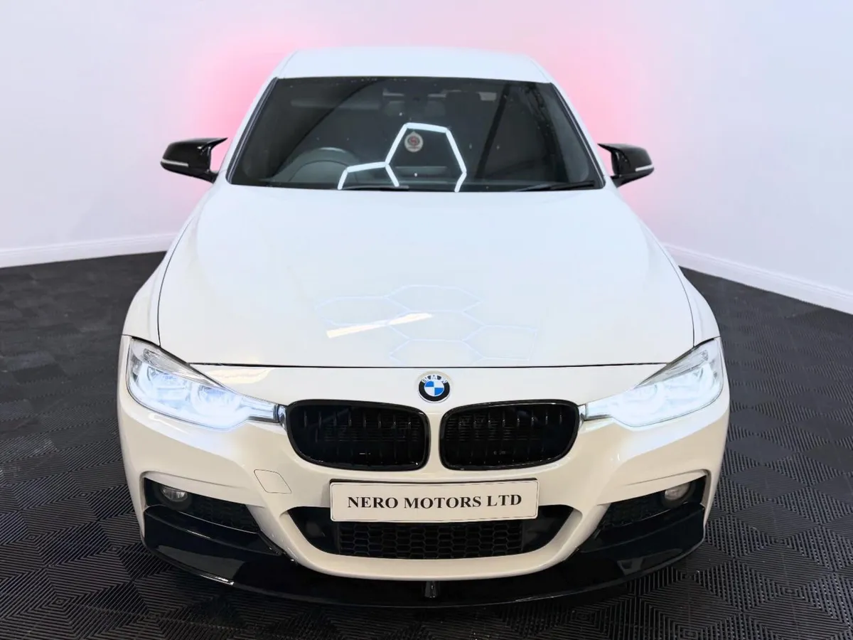 2017 BMW 320D MSPORT AUTO - Image 4