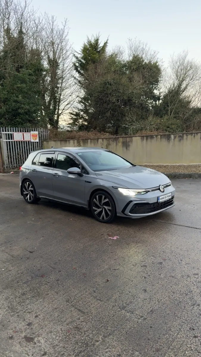 Volkswagen Golf - Image 1