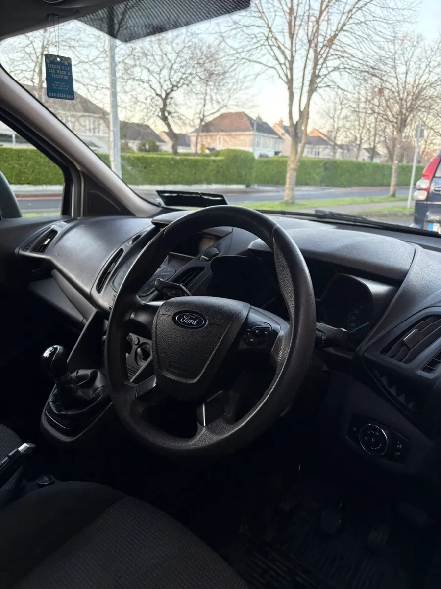 White ford transit connect van - Image 4