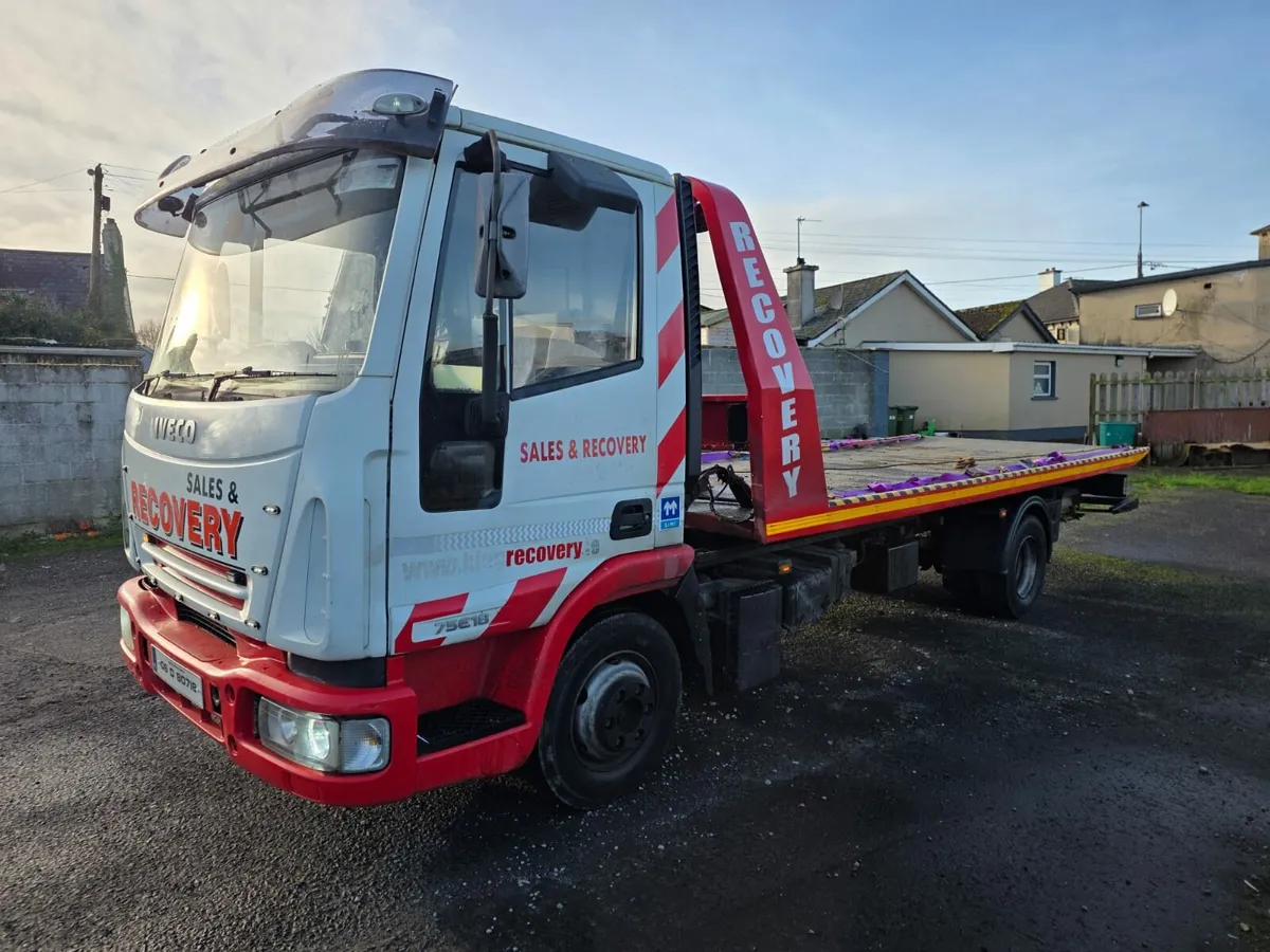2006 EUROCARGO 7.5 TON 6 CYLINDER RECOVERY TRUCK - Image 4