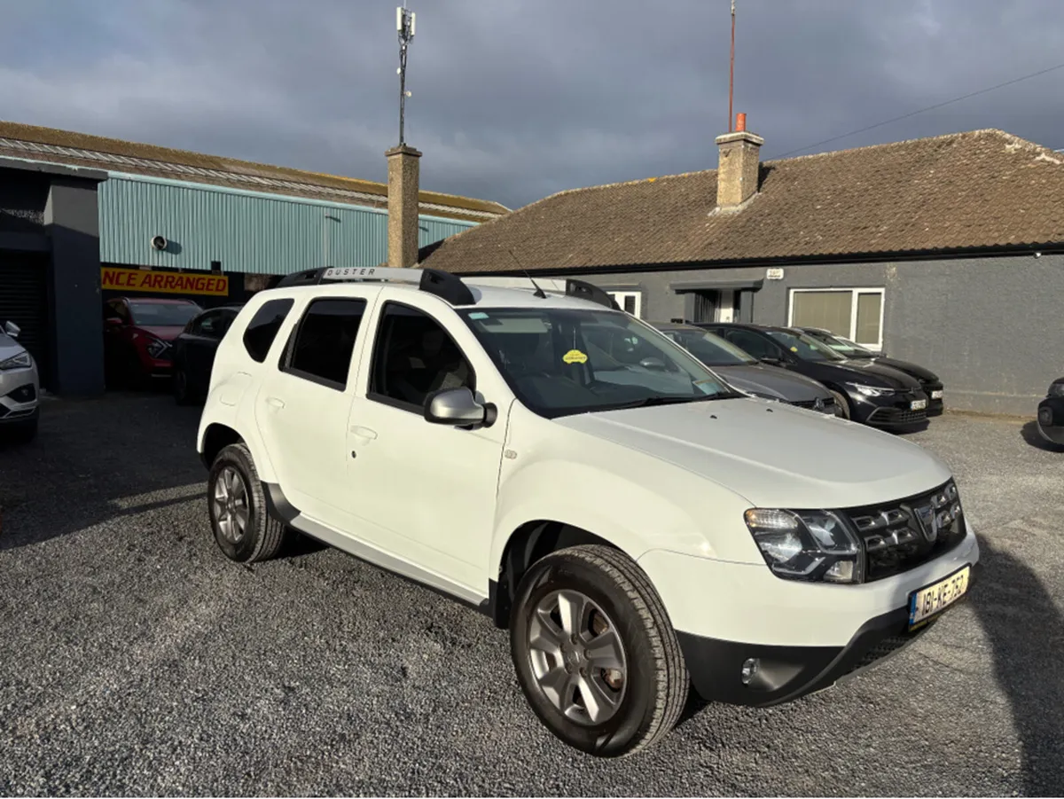 Dacia Duster SIGNATURE 1.5 DCI 110 4 4DR - Image 1