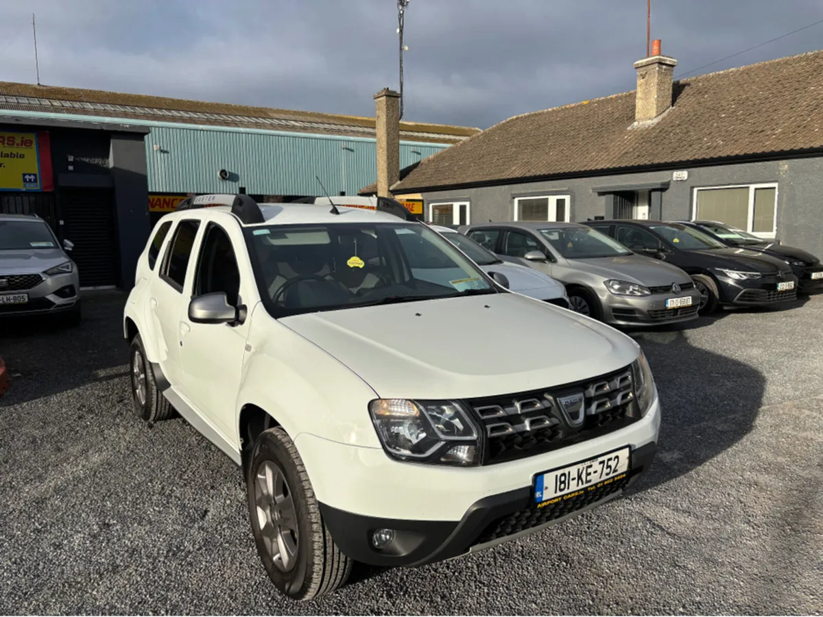 Dacia Duster SIGNATURE 1.5 DCI 110 4 4DR - Image 4