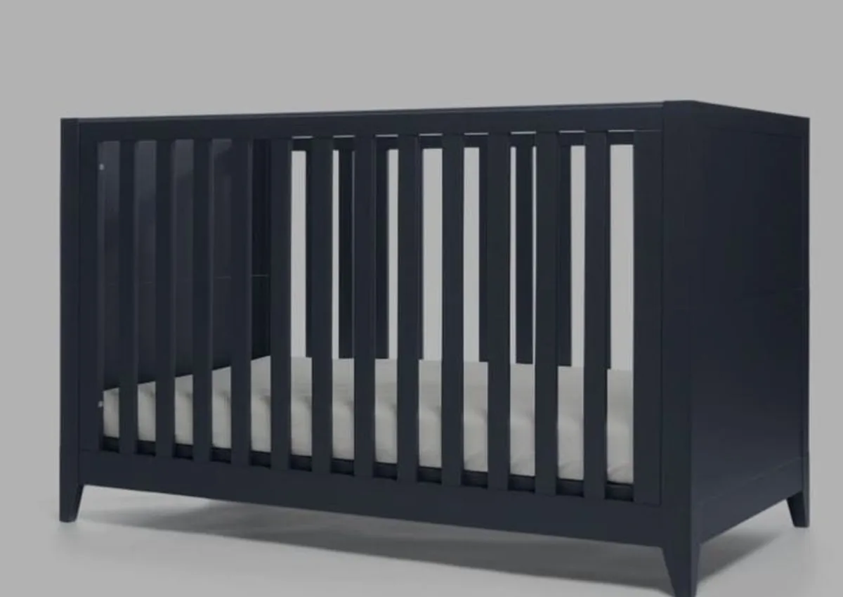 Mamas & Papas cot bed and matching changing unit - Image 2