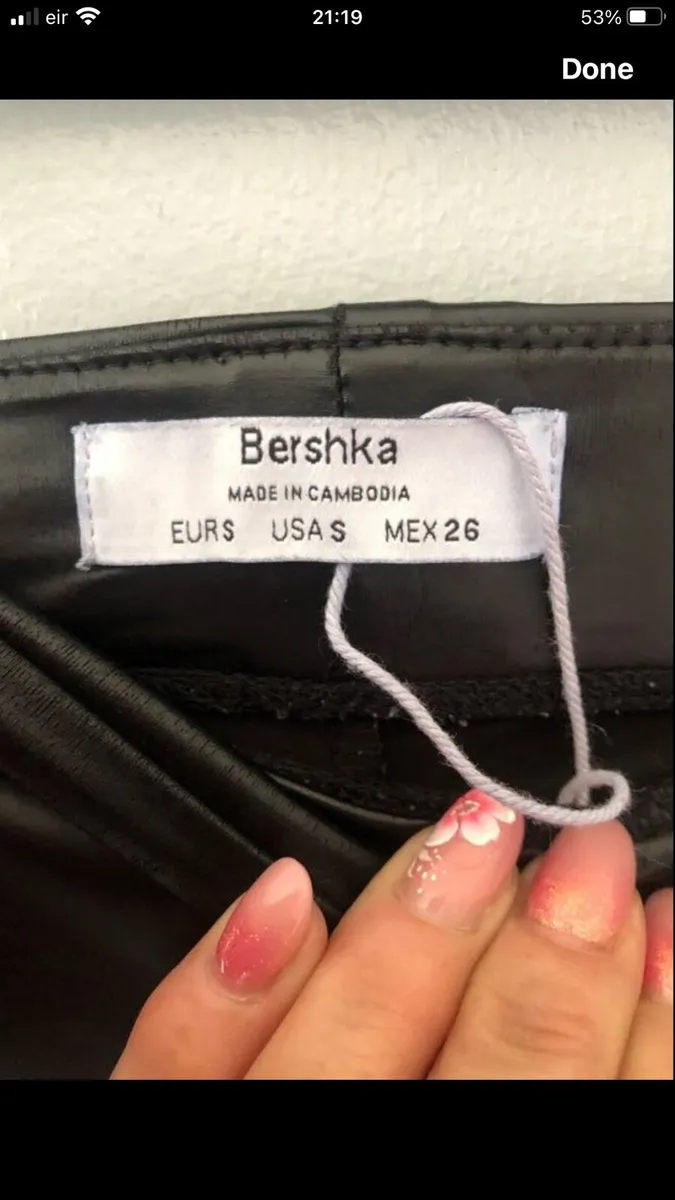 Ladies trousers size S €5 - Image 2