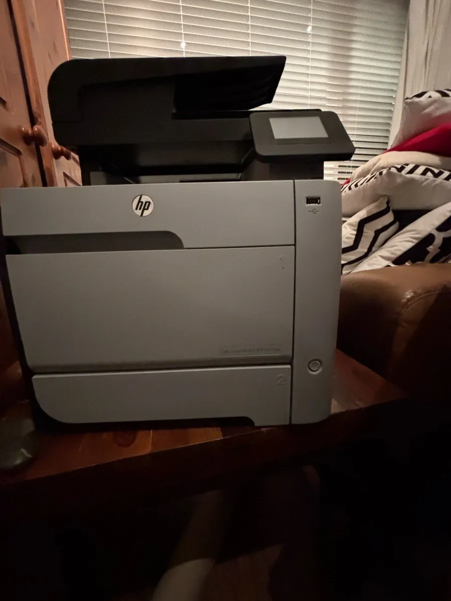 HP LaserJet MFP M476dw - Image 2