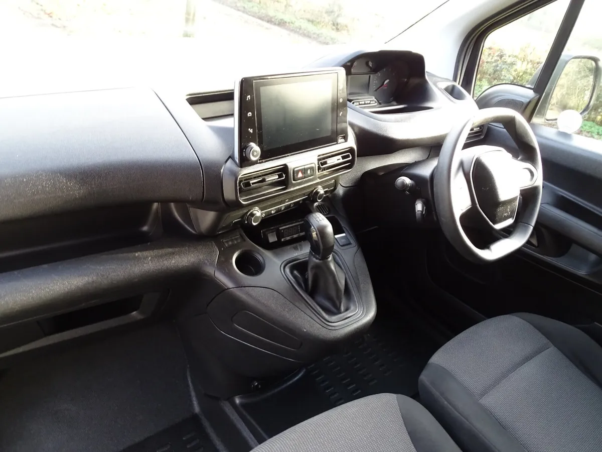 2021 Peugeot Partner Refrigerated Van - Image 3