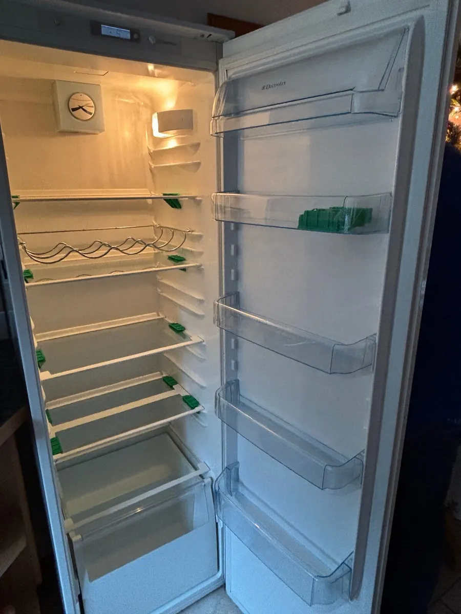 Integrated Electrolux Fridge - Image 2