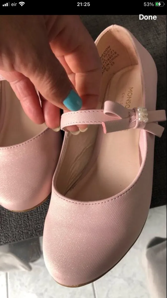 Girls new shoes size 1 €10 - Image 3