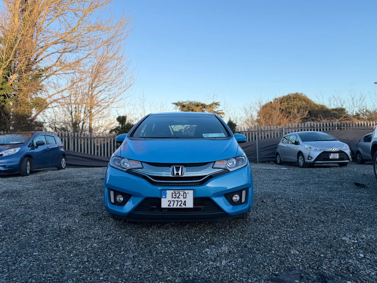 2013 Honda Fit Hybrid - Image 3