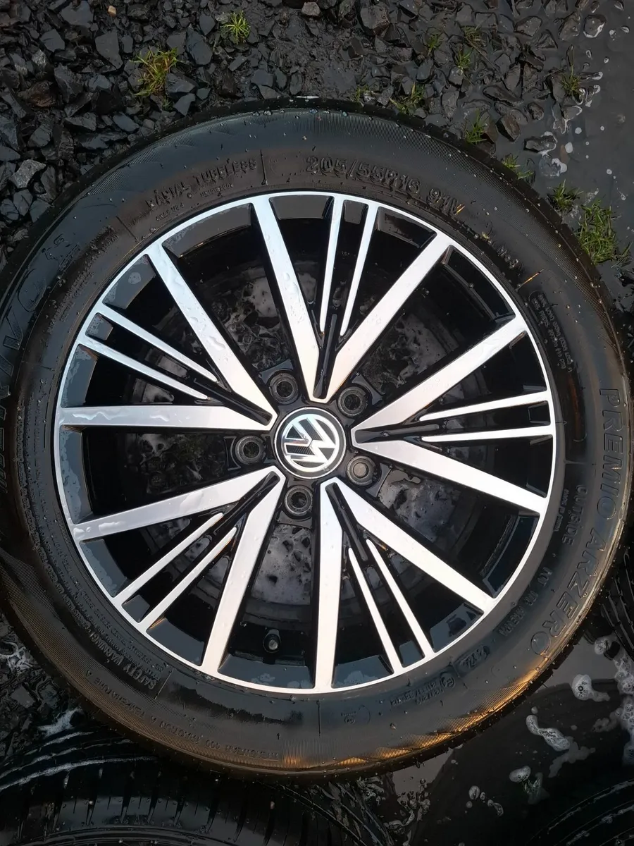 16" Genuine Vw Linas Alloys with tyres - Image 2
