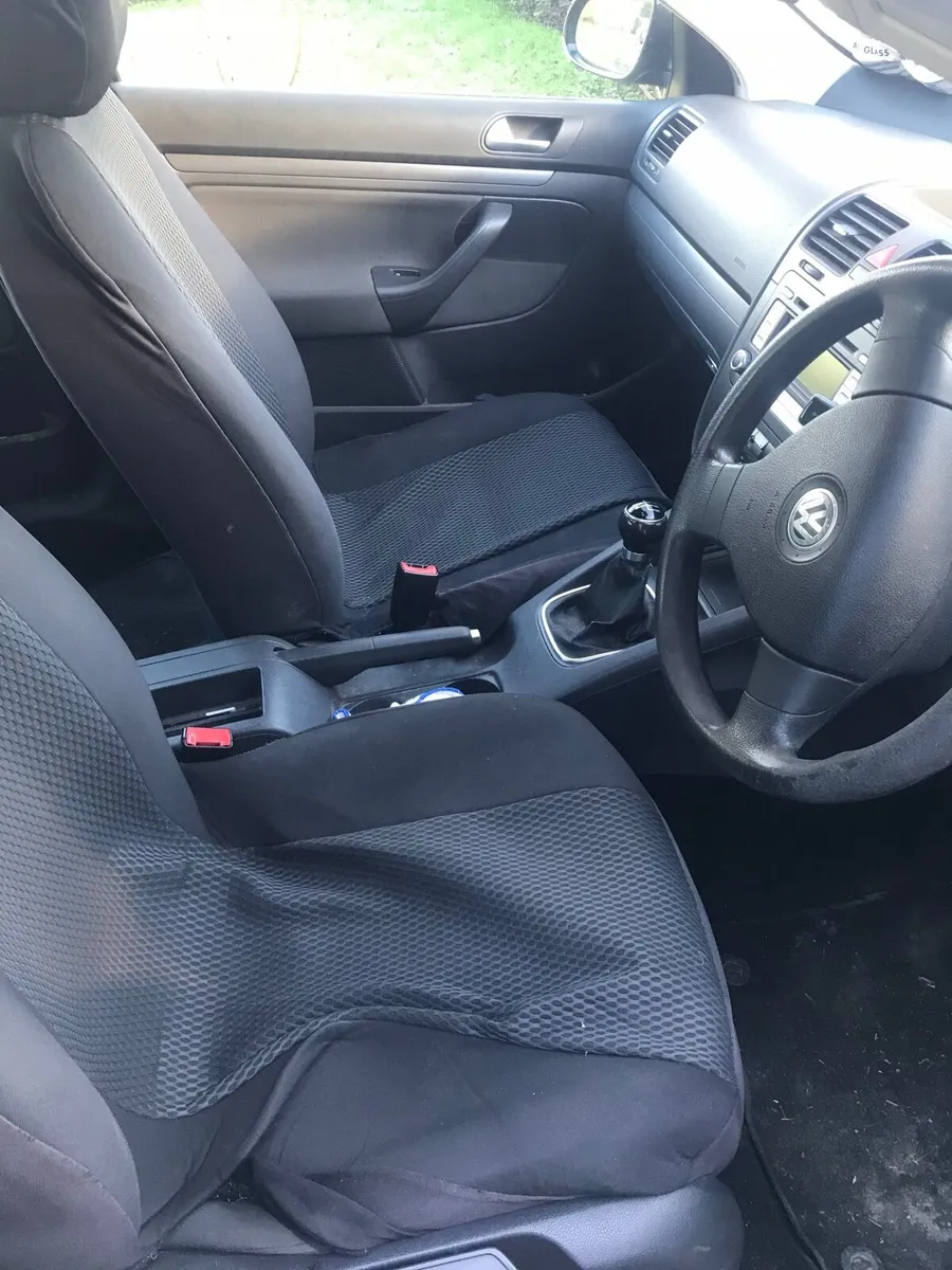 VW Jetta  Car - Image 4