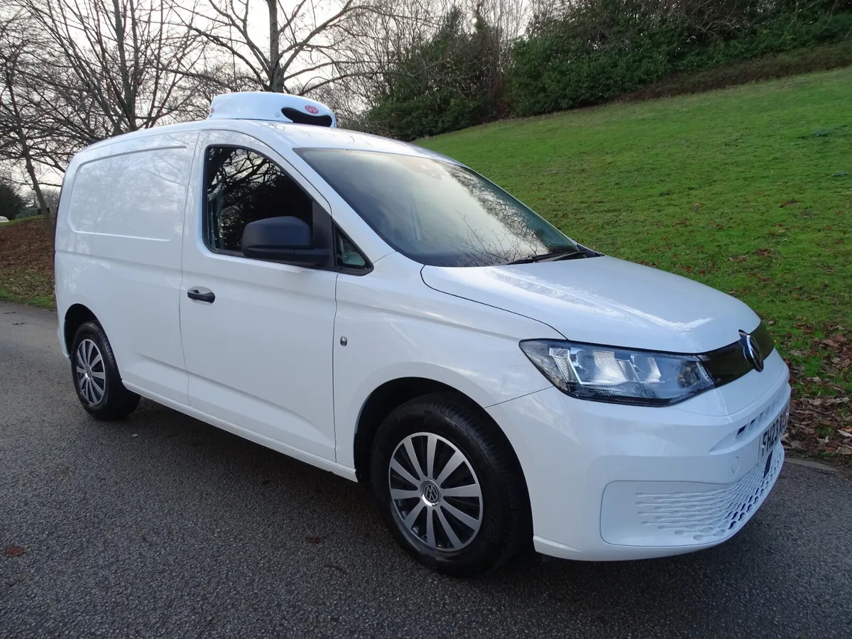 2023 Volkswagen Caddy Refrigerated Van - Image 3