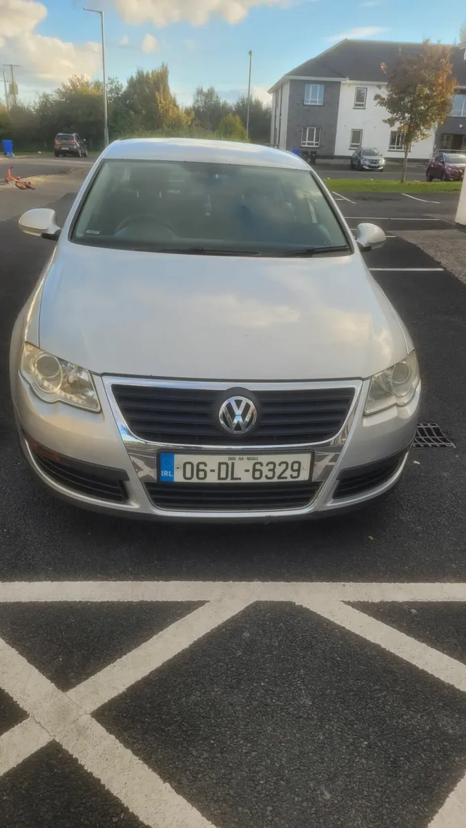 Volkswagen Passat 2006 - Image 1