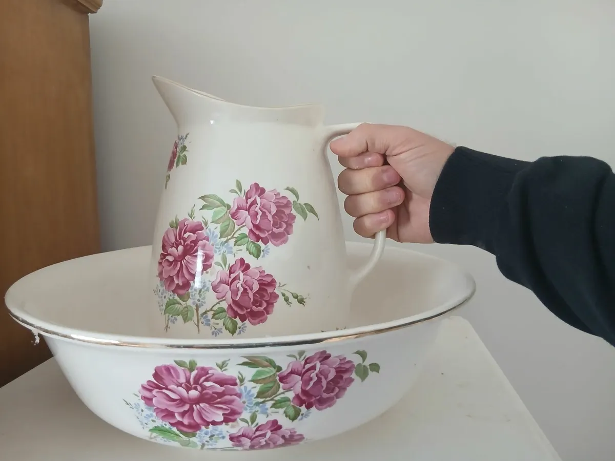 Washbasin Bowl & Pitcher Jug - Image 3