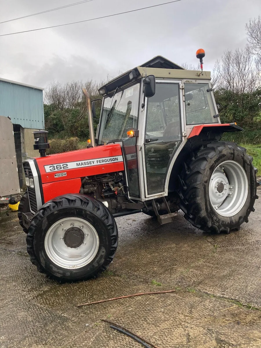 Massey Ferguson - Image 1