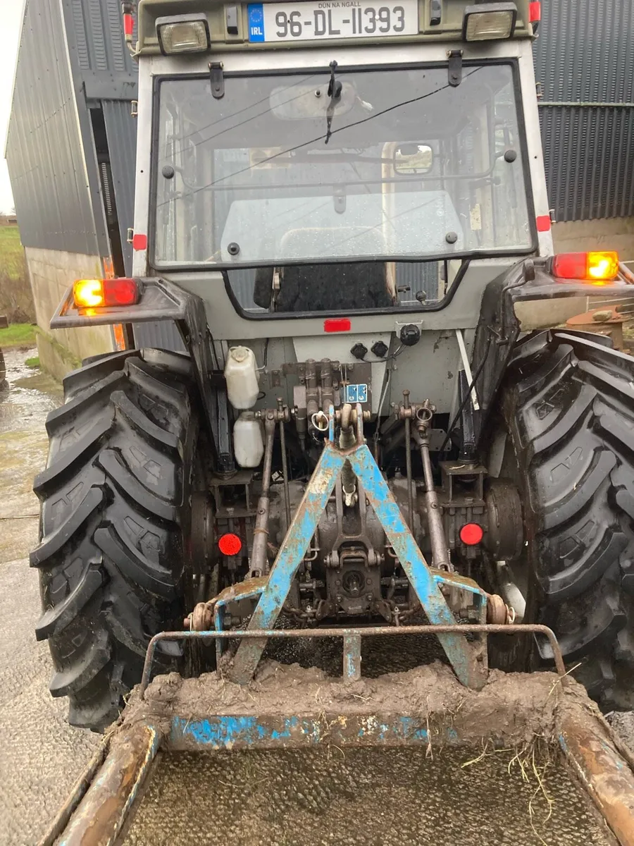 Massey Ferguson - Image 3