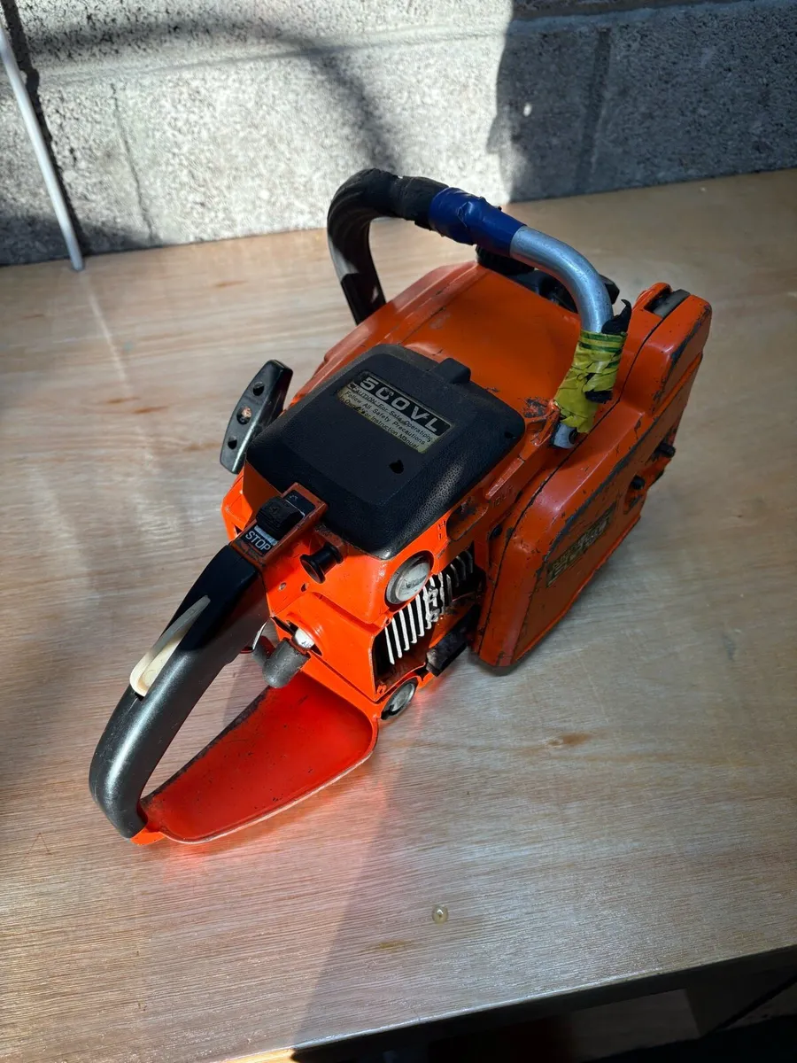 Echo 500VL/550EVL Chainsaws for parts or repair - Image 2