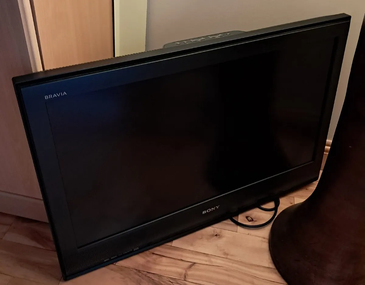30inch Sony Brava TV - Image 1