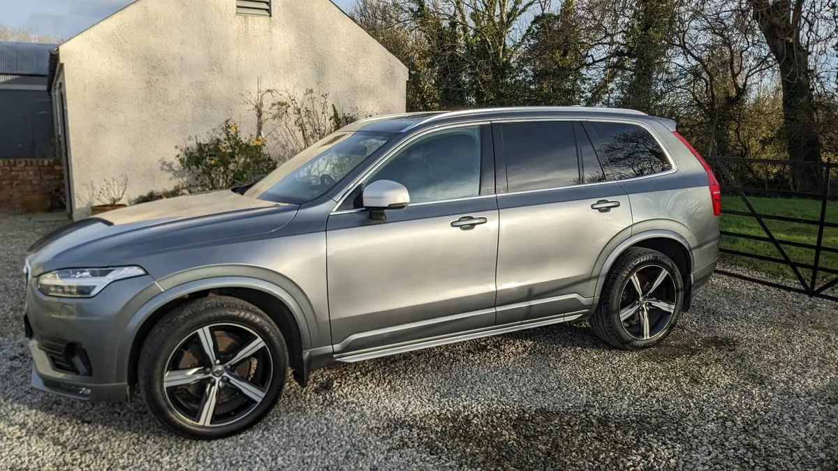 Volvo XC90 2017 - Image 1
