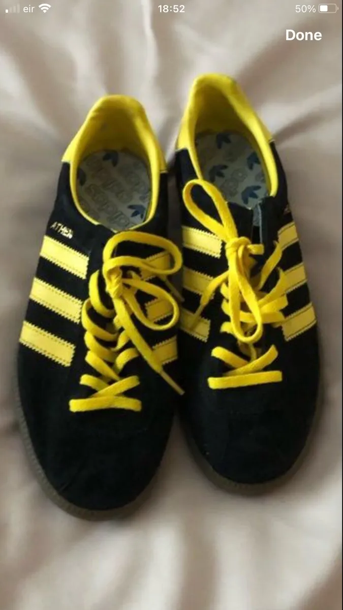 Mens new adidas trainers size 7 €30 - Image 1