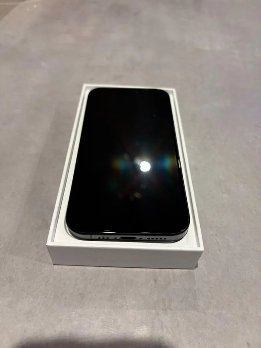 Iphone 15 Pro - Image 1