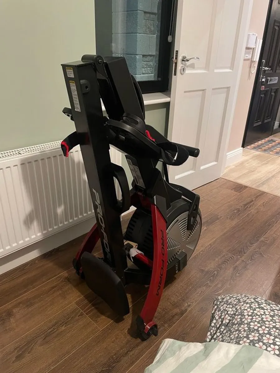 Rower - Proform R600 - Image 1
