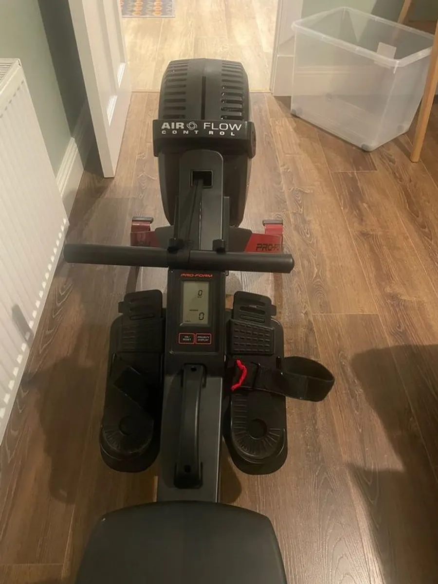 Rower - Proform R600 - Image 4