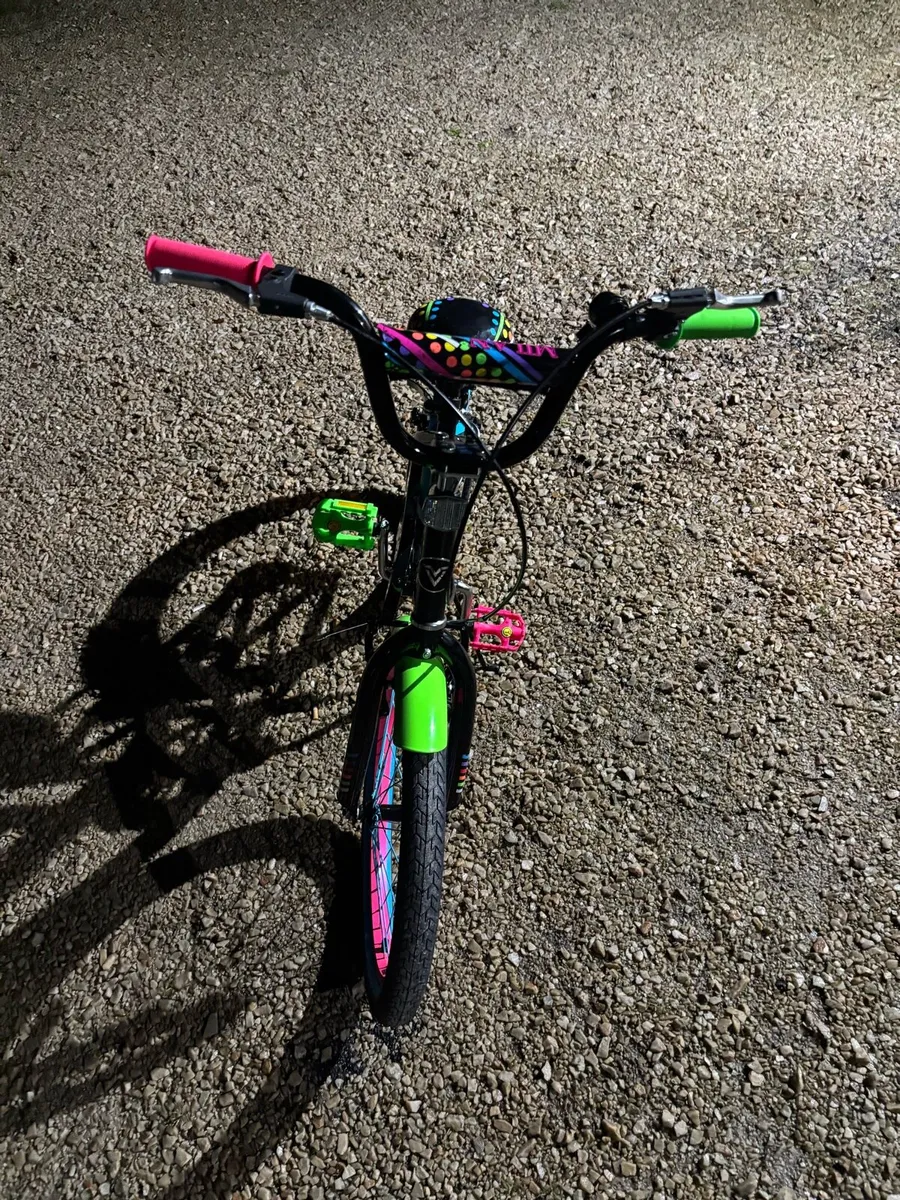Kids bike - Image 1