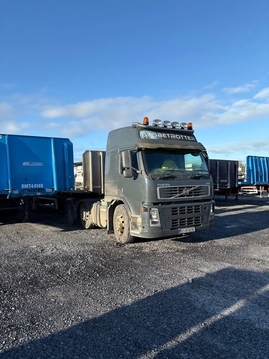 Volvo fm  Renault t - Image 1