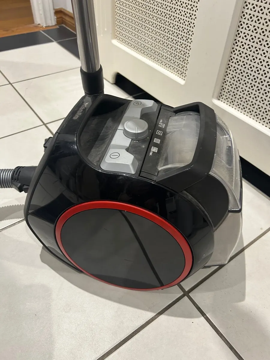 Miele CX1 Vacume Cleaner - Image 1
