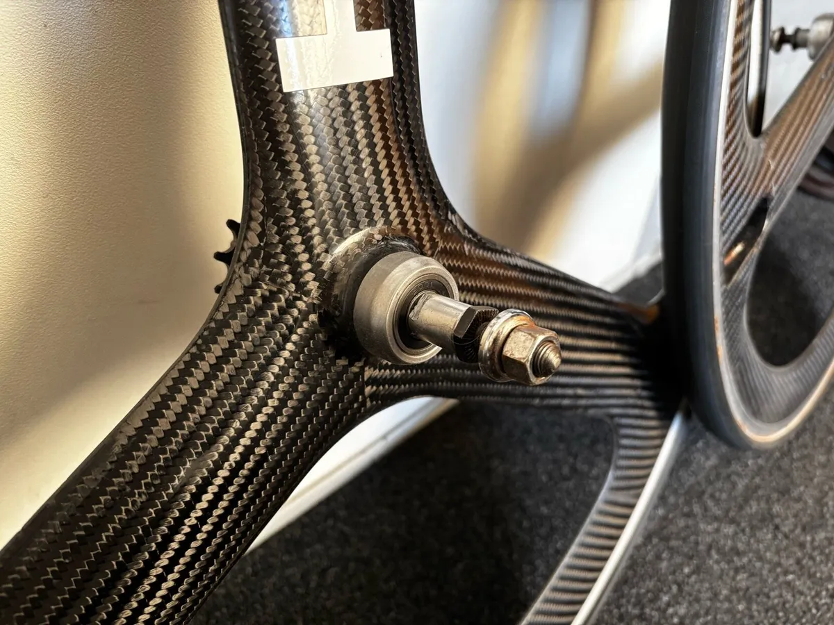 HED3 Track Wheelset - Image 4