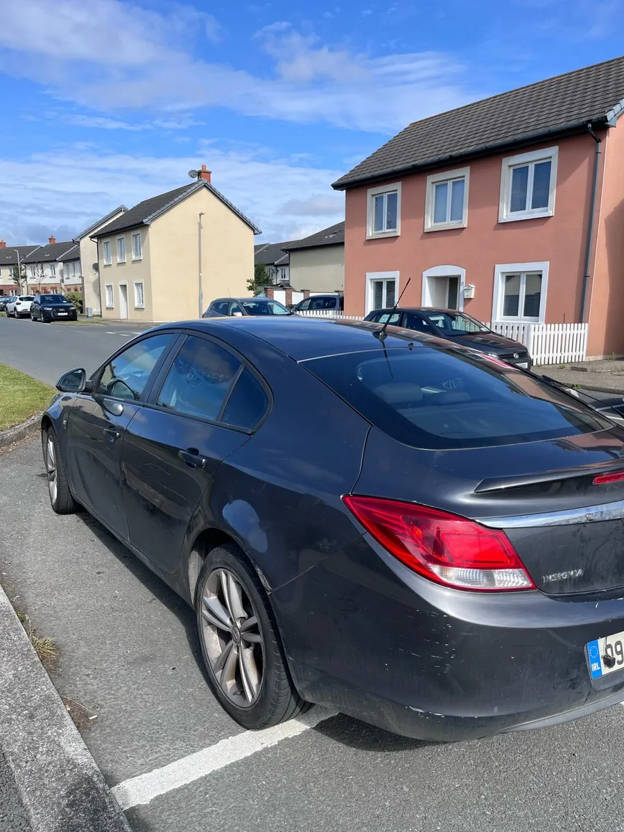 2009 Vauxhall  Insignia - Image 4