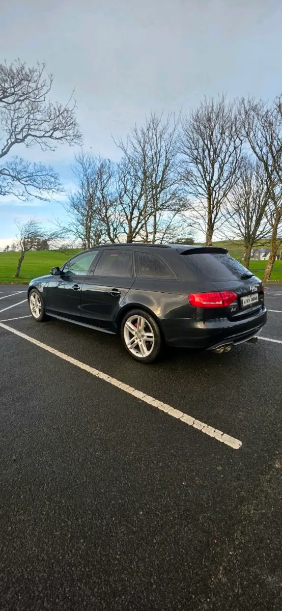 2011 Audi A4 Avant S Line - Image 3