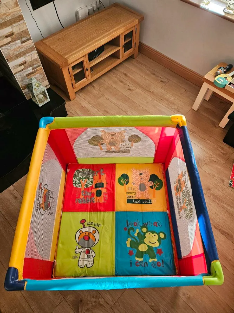 Baby playpen - Image 3