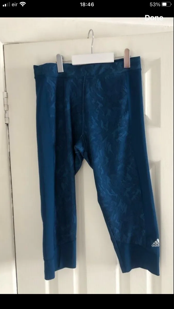Ladies adidas leggings size 12/14 €10 - Image 1