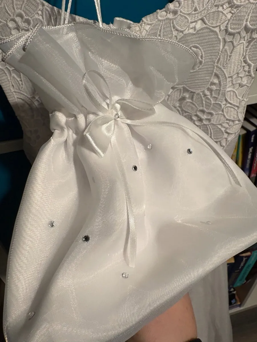 Communion dress - Image 3