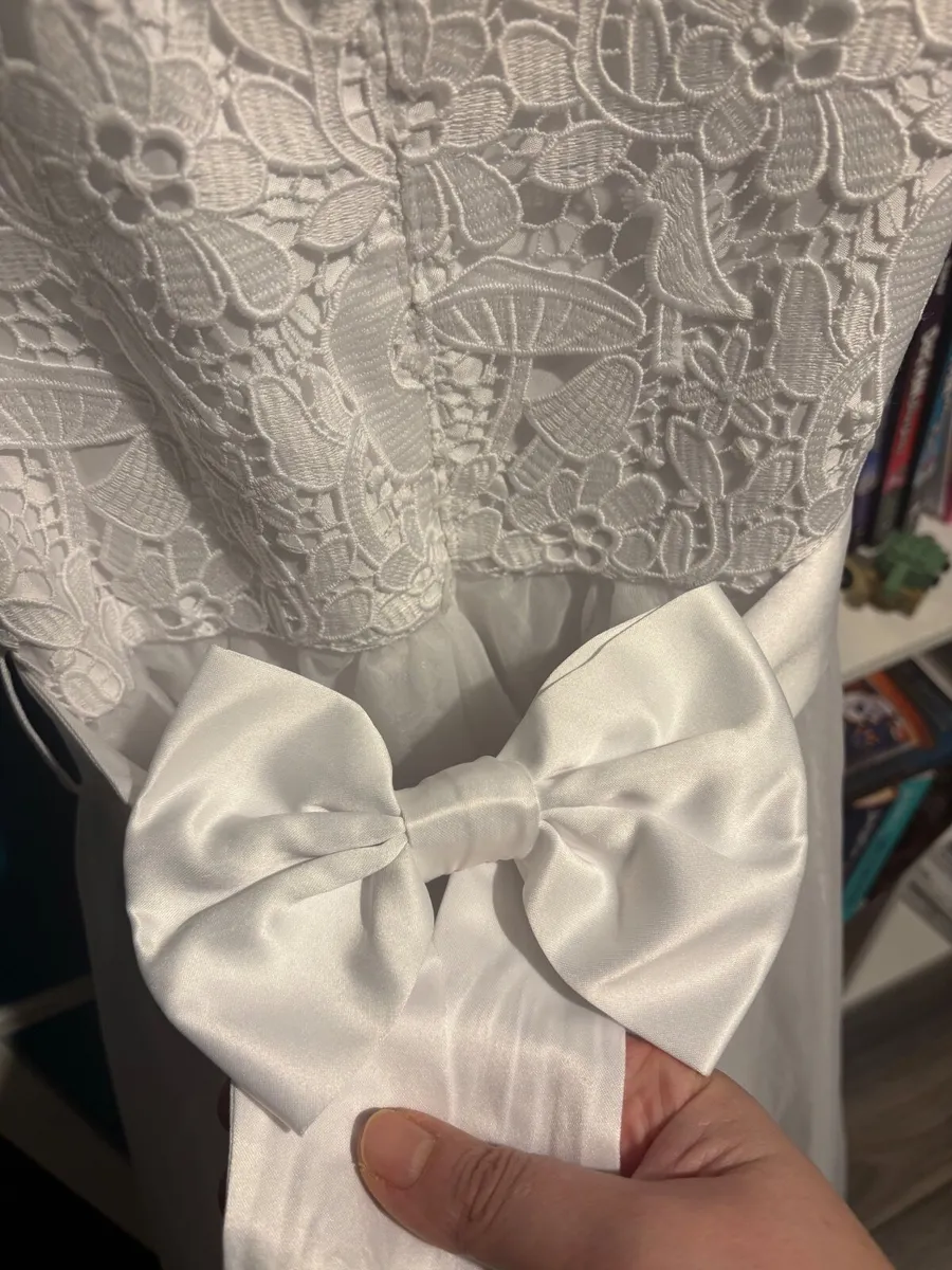 Communion dress - Image 4