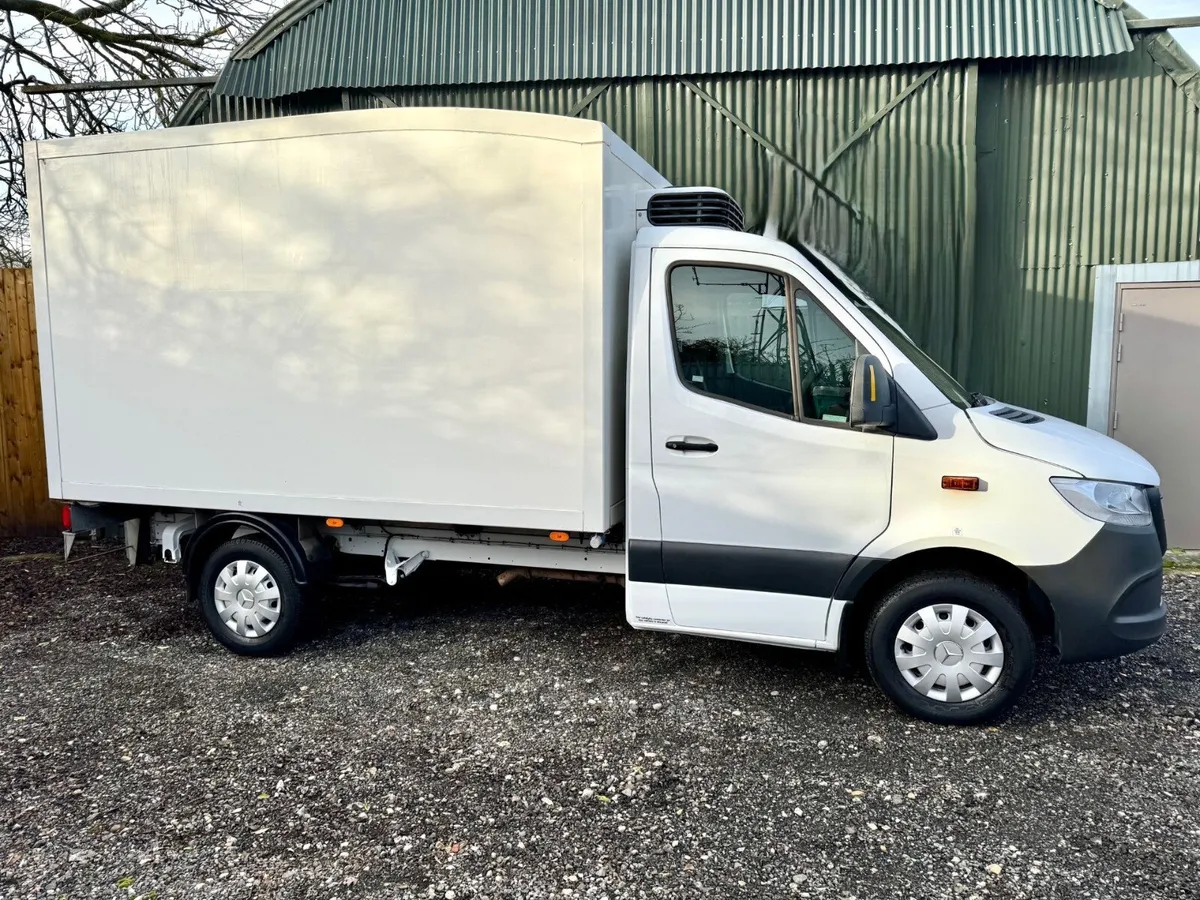 2019 Mercedes-Benz Sprinter Refrigerated Van - Image 3