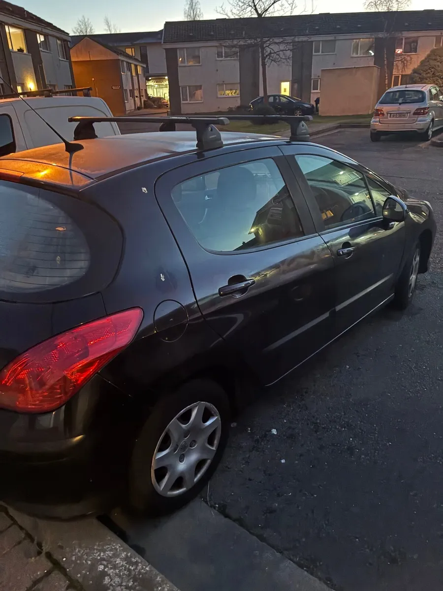 Peugeot 308 2009 - Image 4