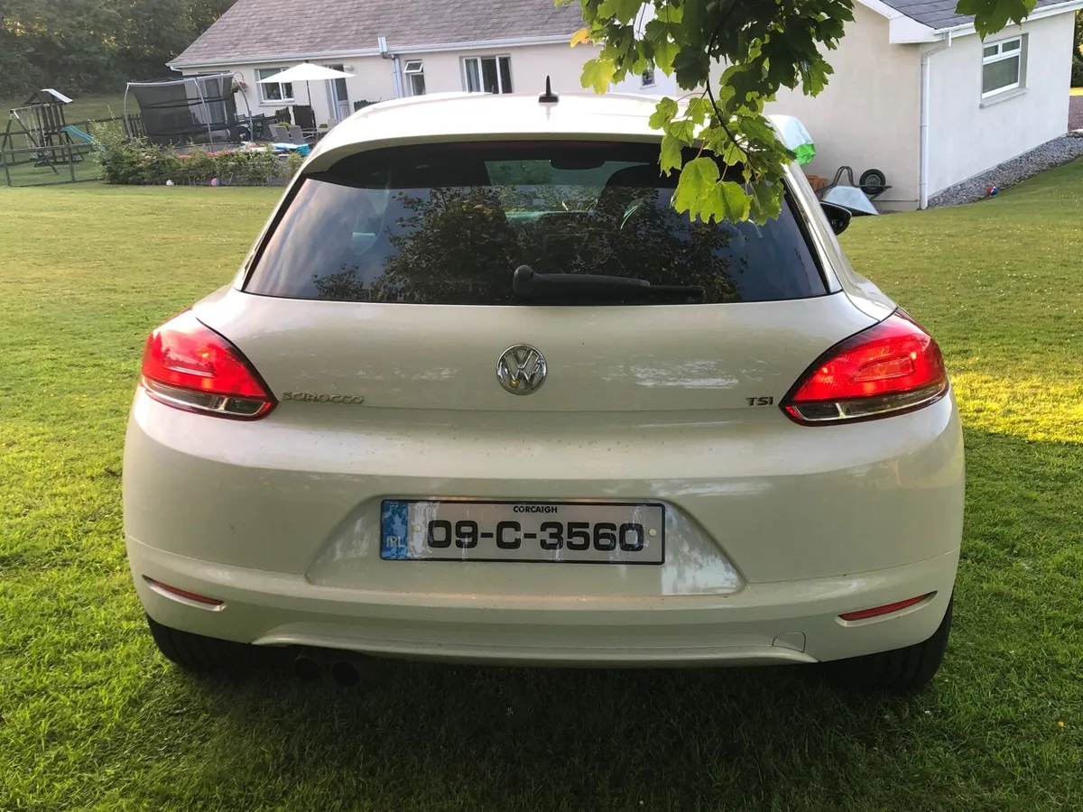 Volkswagen Scirocco 2009 - Image 4