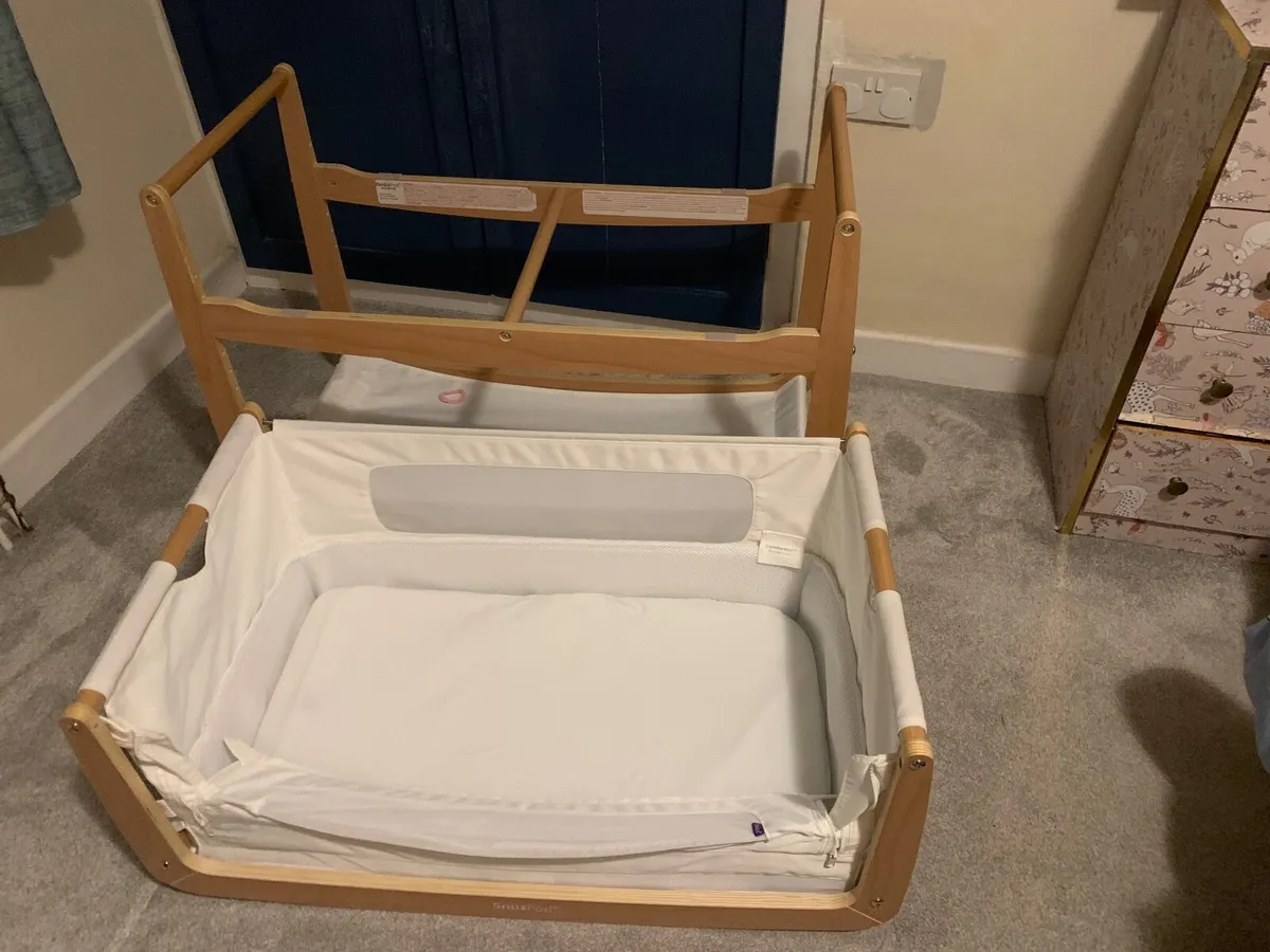 Baby cot - Image 4