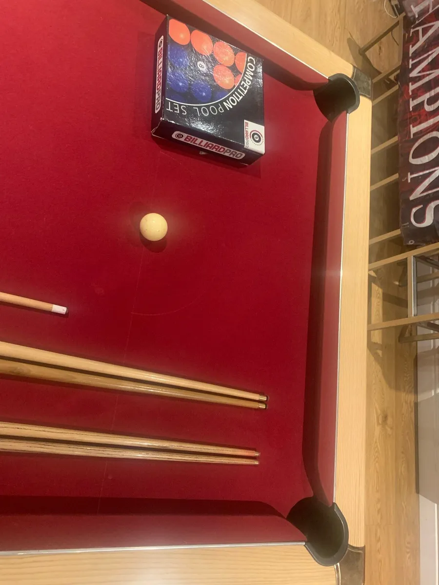 Pool table - Image 3